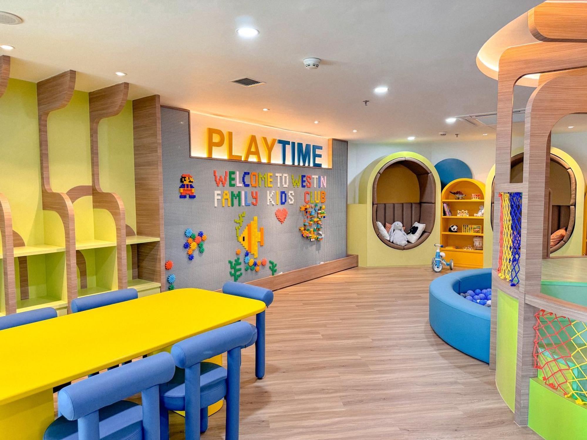 The Westin Langkawi Resort&Spa Kuah Exterior foto The interior of a typical Kidzania location